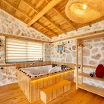 Villa Rustic Perfect For Couples In Kalkan