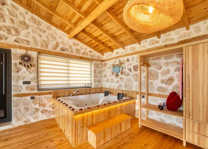 Villa Rustic Perfect For Couples In Kalkan