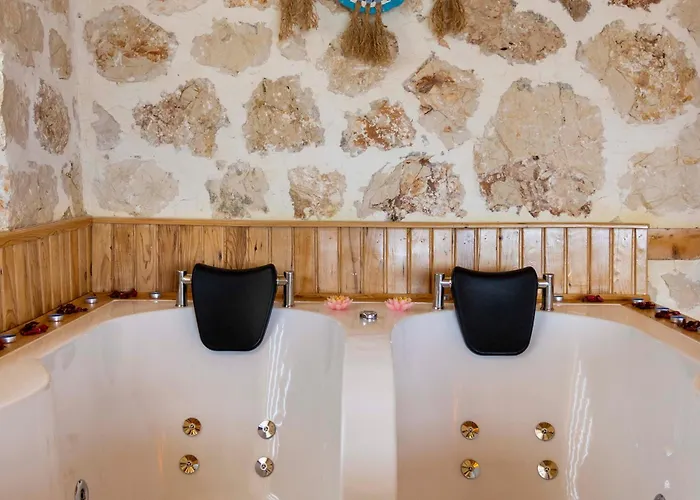 Villa Rustic Perfect For Couples In Kalkan