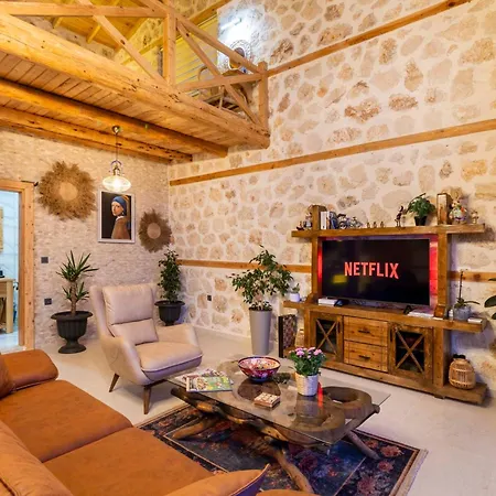 Rustic Perfect For Couples In Kalkan Villa